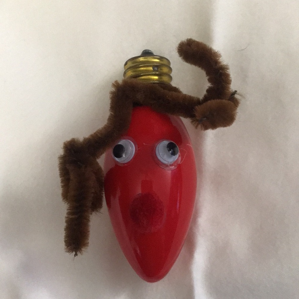 ⚡️FINAL PRICE⚡️ Vintage Christmas Reindeer Lightbulb Brooch or Ornament